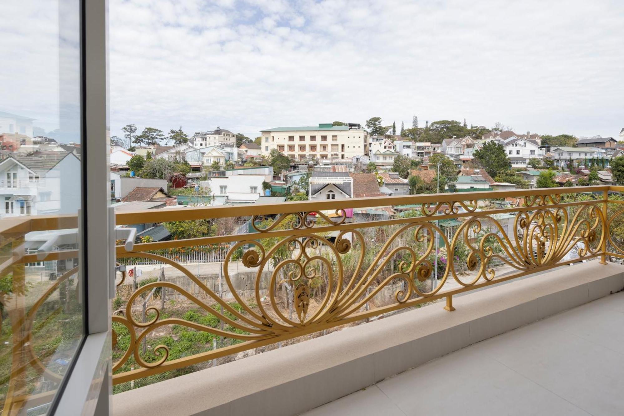 Romance Hotel Dalat Extérieur photo